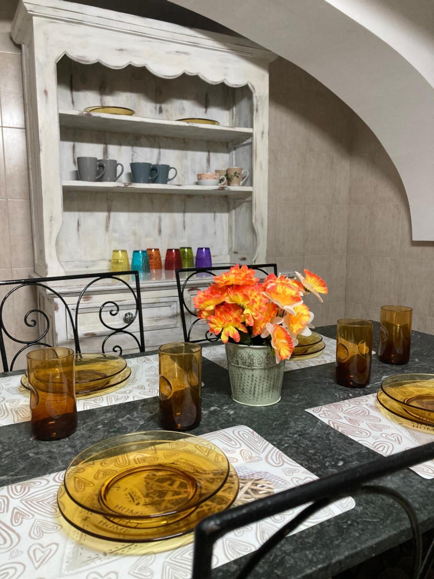 Charming Central Townhouse In Sliema Steps From Promenade And Sliema Ferry Daire Dış mekan fotoğraf